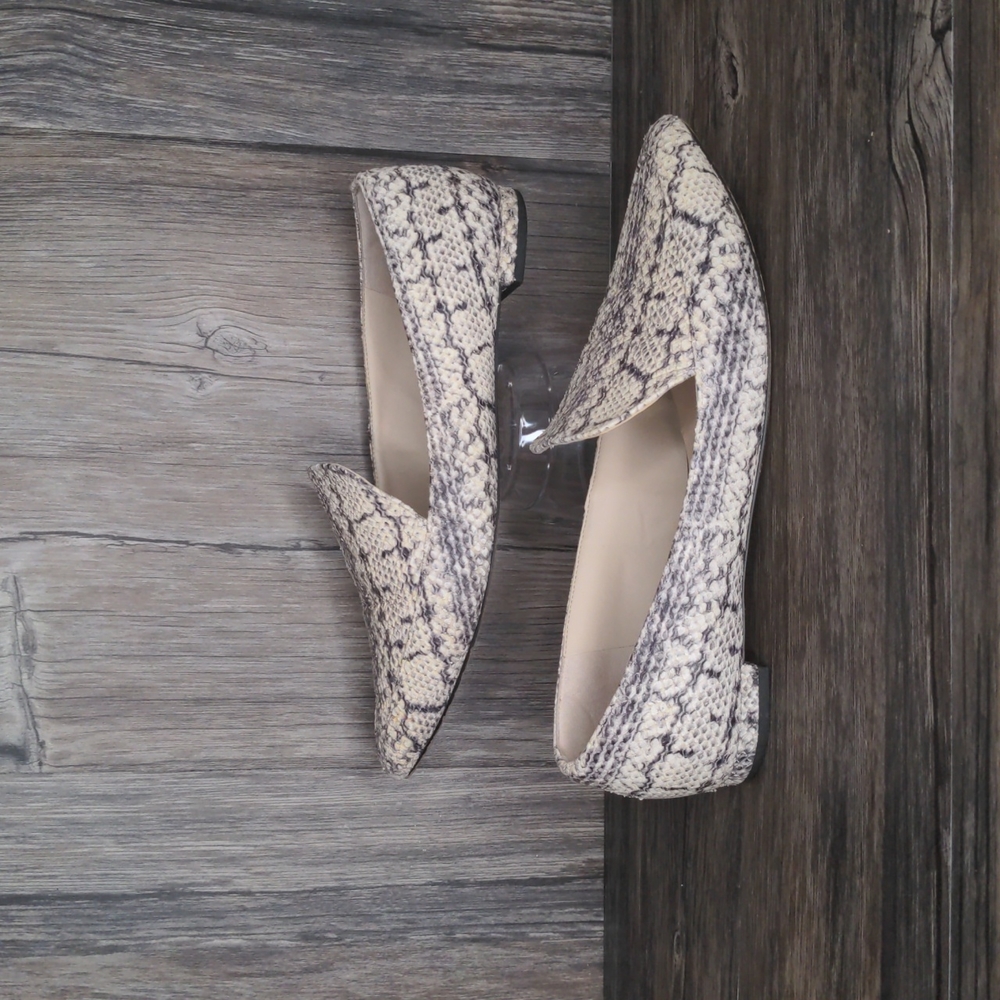 Cole Haan Grand.OS Snake Print Pointed Toe Flats SZ 9B